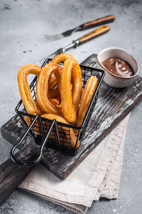 Can You Prepare Authentic Spanish Churros with Thick Hot Chocolate for Dipping?