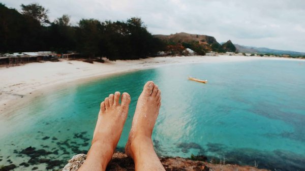 How to Craft a Sustainable Travel Itinerary for Exploring the UK's Natural Landscapes?