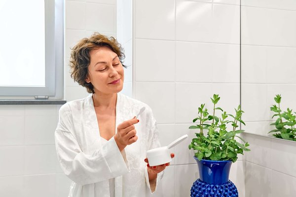 How Can Personalized Hydration Strategies Improve Endurance in Ultra-Distance Cyclists?